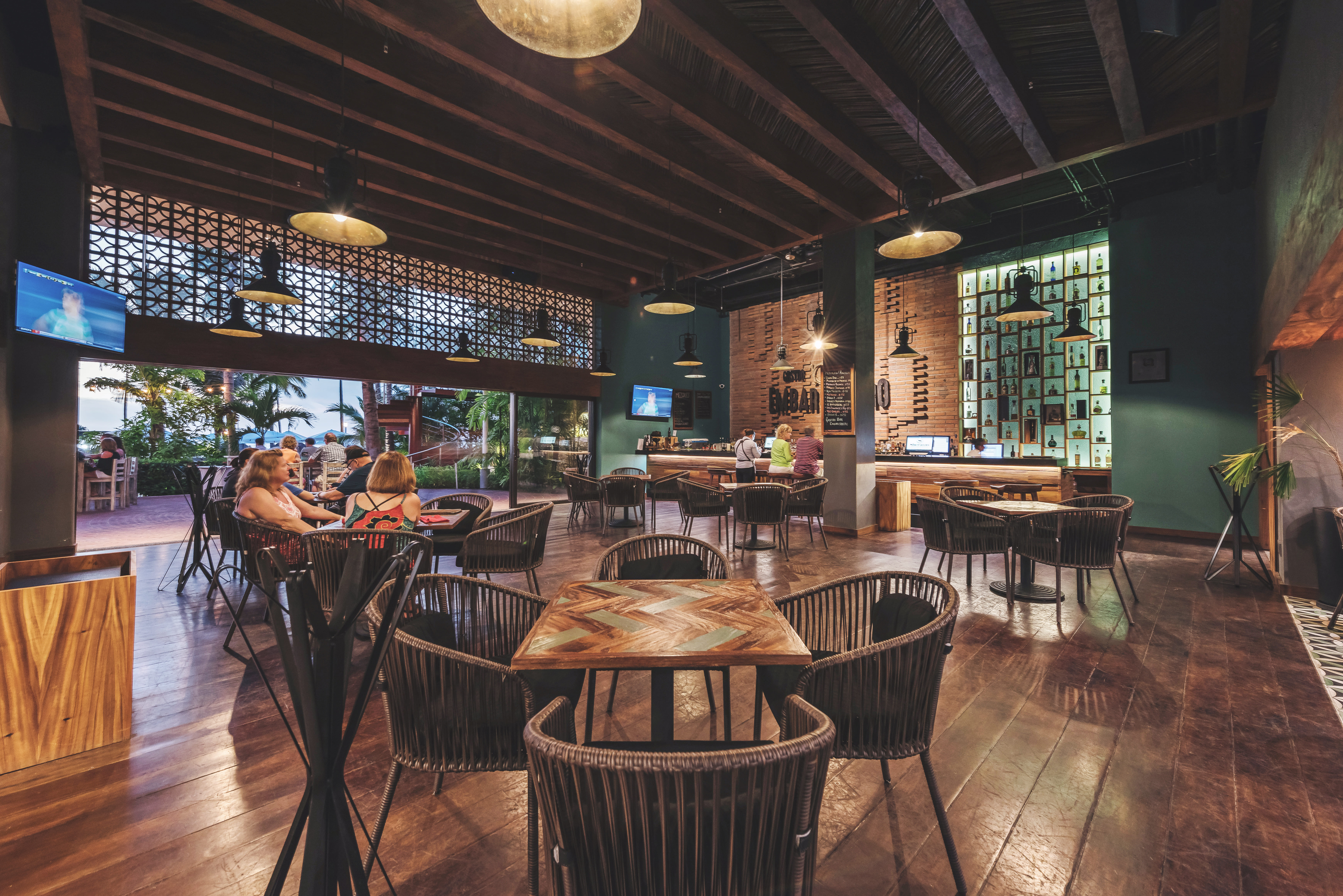 Bar Embarcadero 3