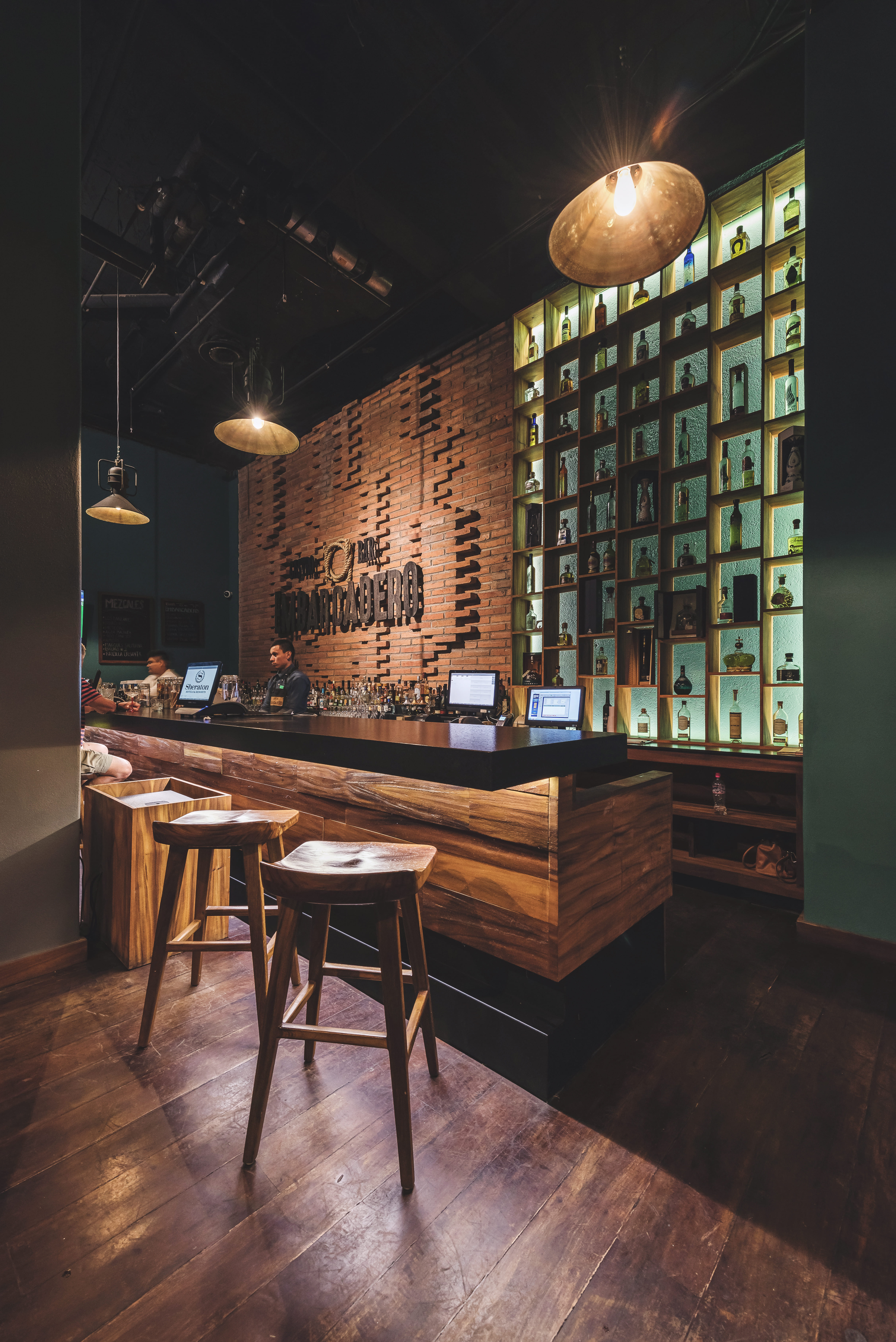 Bar Embarcadero 4